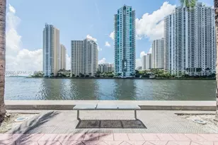 325 S Biscayne Blvd, Miami, FL 33131 - Photo 21