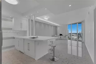 325 S Biscayne Blvd, Miami, FL 33131 - Photo 7
