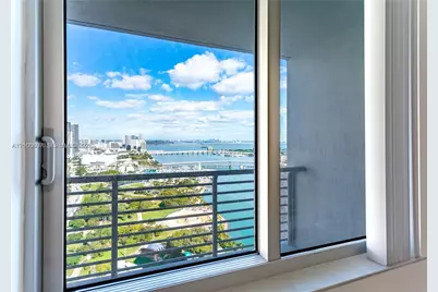 325 S Biscayne Blvd #4318, Miami, FL 33131 - Photo 5
