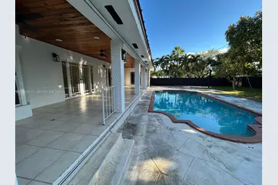 15030 SW 89th Ave, Palmetto Bay, FL 33176 - Photo 5