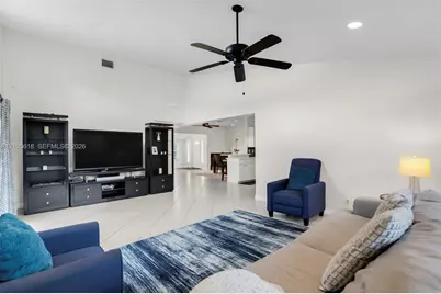 3225 Arthur Ter, Hollywood, FL 33021 - Photo 9