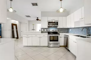 3225 Arthur Terrace, Hollywood, FL 33021 - Photo 5