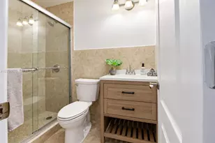 8977 SW 123rd Ct, Miami, FL 33186 - Photo 17