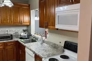 8600 SW 133rd Avenue Rd, Miami, FL 33183 - Photo 3
