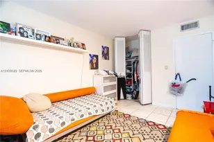 250 174th St, Sunny Isles Beach, FL 33160 - Photo 11