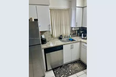 6115 NW 186th St #301, Hialeah, FL 33015 - Photo 11