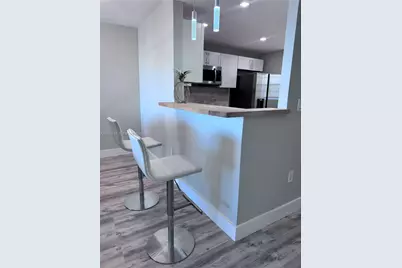 1750 NE 191st St #725, Miami, FL 33179 - Photo 3