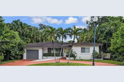 10417 NE 2nd Ave, Miami Shores, FL 33138 - Photo 1