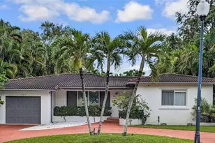 10417 NE 2nd Ave, Miami Shores, FL 33138 - Photo 1