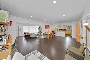 10417 NE 2nd Ave, Miami Shores, FL 33138 - Photo 15