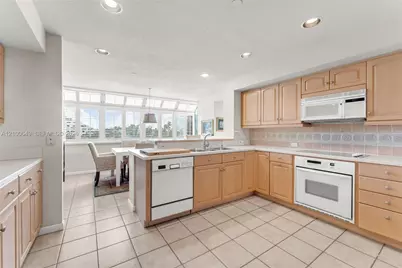 151 Crandon Blvd #310, Key Biscayne, FL 33149 - Photo 15