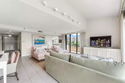 151 Crandon Blvd #310, Key Biscayne, FL 33149 - Photo 7
