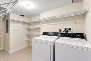 151 Crandon Blvd, Key Biscayne, FL 33149 - Photo 31