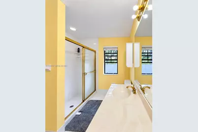 1853 NW 109th Ave, Plantation, FL 33322 - Photo 13