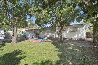 5886 SW 20th St, Miami, FL 33155 - Photo 5