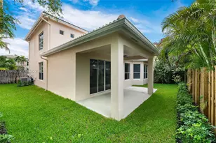 9720 Vineyard Ct, Boca Raton, FL 33428 - Photo 7
