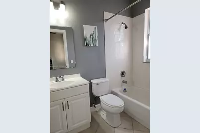 2933 SE 2nd Dr #5, Homestead, FL 33033 - Photo 3
