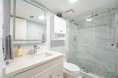 13298 NW 6th Ct, Plantation, FL 33325 - Photo 21
