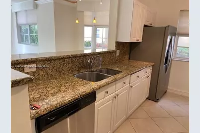 19999 E Country Club Dr #1107, Aventura, FL 33180 - Photo 3