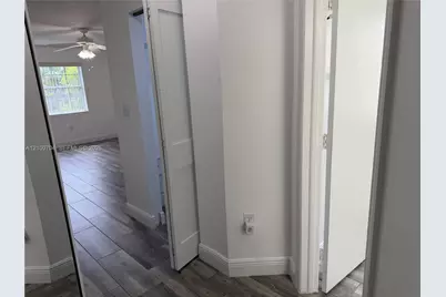 15244 SW 171st St, Miami, FL 33187 - Photo 19