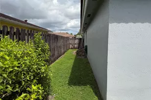 15244 SW 171st St, Miami, FL 33187 - Photo 33