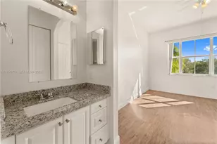 4704 SW 160th Ave, Miramar, FL 33027 - Photo 13