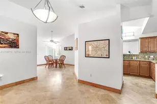 8514 SW 209th Ln, Cutler Bay, FL 33189 - Photo 5