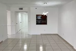 20850 San Simeon Way, Miami, FL 33179 - Photo 5