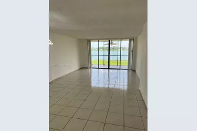 20850 San Simeon Way #106-5, Miami, FL 33179 - Photo 13