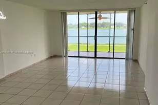 20850 San Simeon Way, Miami, FL 33179 - Photo 13