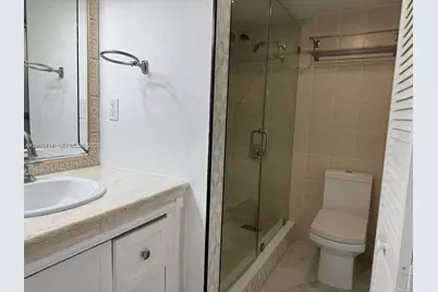 17021 N Bay Rd #627, Sunny Isles Beach, FL 33160 - Photo 7