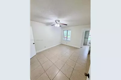 3450 N Pinewalk Dr N #424, Margate, FL 33063 - Photo 9
