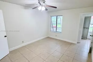 3450 N Pinewalk Dr N, Margate, FL 33063 - Photo 9