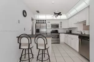 7802 W 18th Ln, Hialeah, FL 33014 - Photo 3