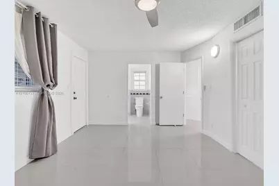 620 Tennis Club Dr #301, Fort Lauderdale, FL 33311 - Photo 17