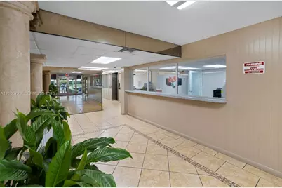 1251 NE 108th St #501, Miami, FL 33161 - Photo 3