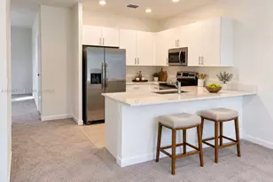 11887 NW 47th Manor, Coral Springs, FL 33076 - Photo 13