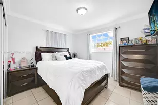1271 W 79th St, Hialeah, FL 33014 - Photo 19
