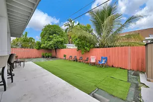 1271 W 79th St, Hialeah, FL 33014 - Photo 29