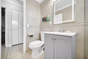 1271 W 79th St, Hialeah, FL 33014 - Photo 15