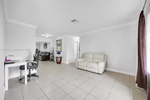 1271 W 79th St, Hialeah, FL 33014 - Photo 7