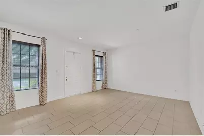 475 SW 147th Ter #6-48, Pembroke Pines, FL 33027 - Photo 3