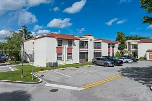 1128 N Hiatus Rd, Pembroke Pines, FL 33026 - Photo 19