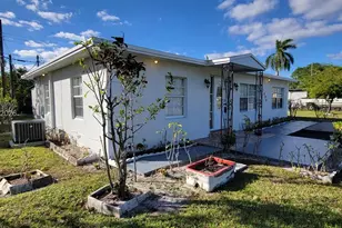 1825 Fern Rd, Fort Lauderdale, FL 33317 - Photo 15
