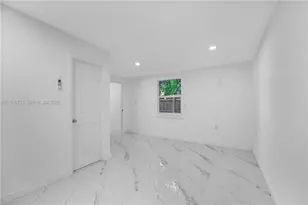 10170 W Fern St, Miami, FL 33157 - Photo 13