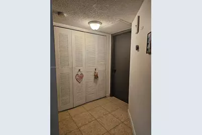 8343 Lake Dr #108, Doral, FL 33166 - Photo 5