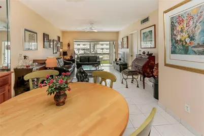 440 Paradise Isle Blvd #107, Hallandale Beach, FL 33009 - Photo 9