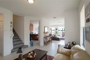10401 NW 61 Ln., Doral, FL 33178 - Photo 5