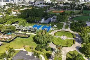 1020 Meridian Ave, Miami Beach, FL 33139 - Photo 25