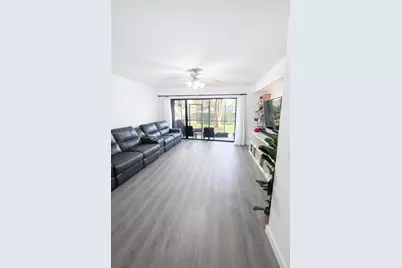 4321 SW 70th Ter, Davie, FL 33314 - Photo 5